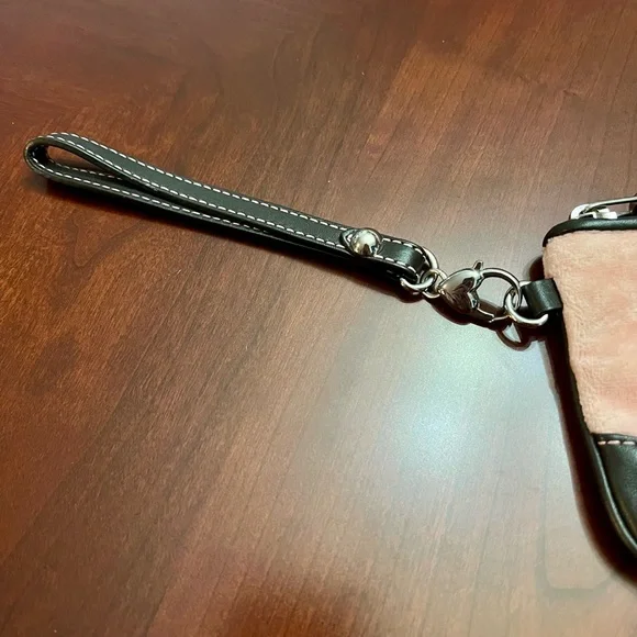 Juicy Couture Vintage Pink and Brown Wristlet - Picture 6 of 10